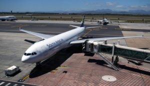 Read more about the article SOUTH AFRICA CAN’T AFFORD TO LET ITS NATIONAL AIRLINE FAIL
