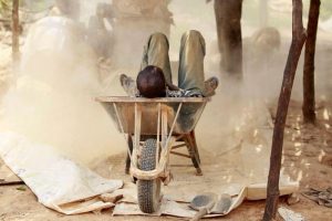 Read more about the article NIGERIA HOPES GOLD MINING REFORMS CAN BRING IN $500 MILLION A YEAR